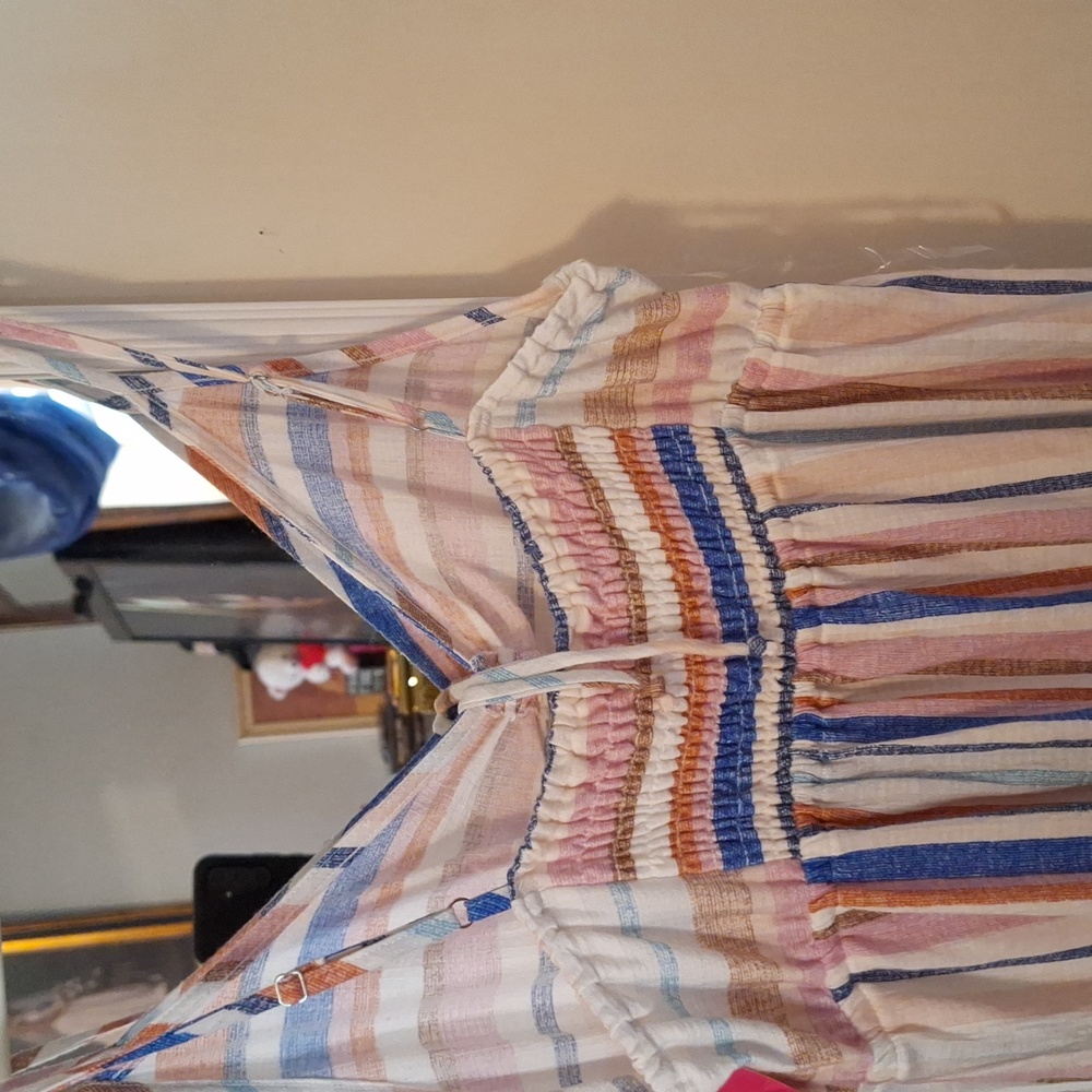 Jumpsuit - Picture 5 of 5